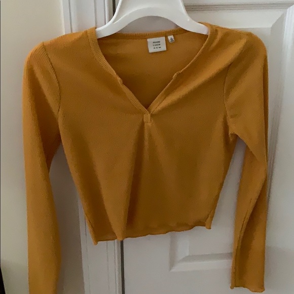 Mustard Yellow Long sleeve Crop Top - Picture 1 of 3
